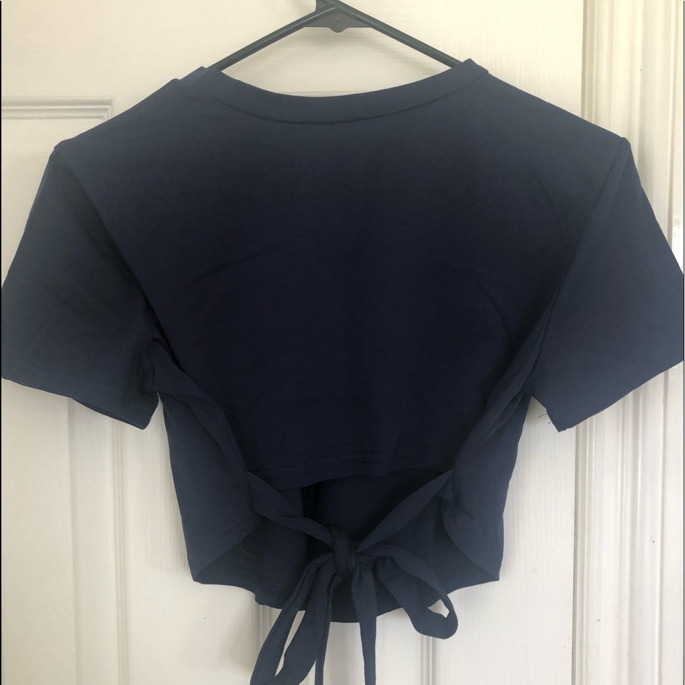 3 For $12 Tie back crop top S/M
